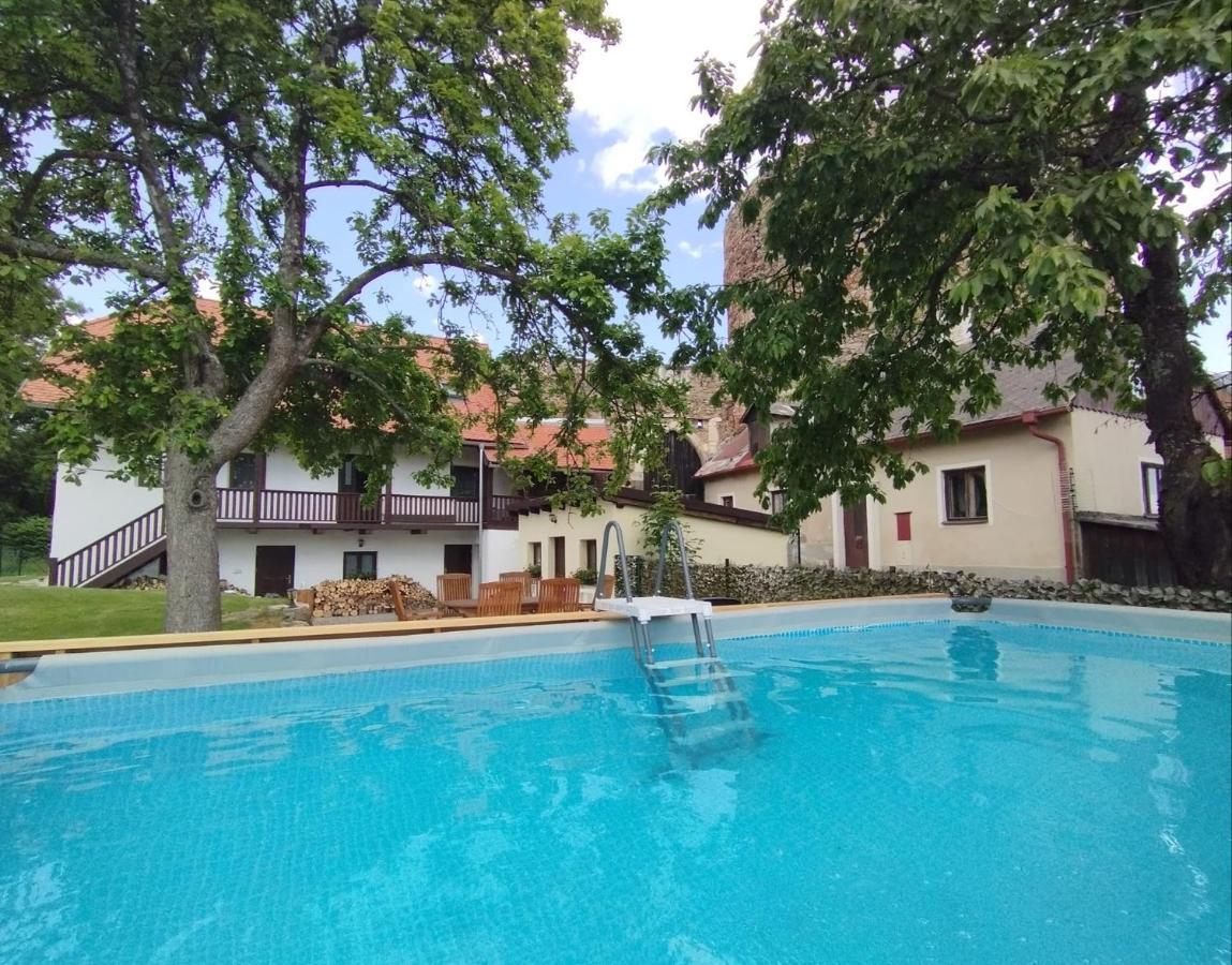 Vila Anicka Вимперк Екстериор снимка